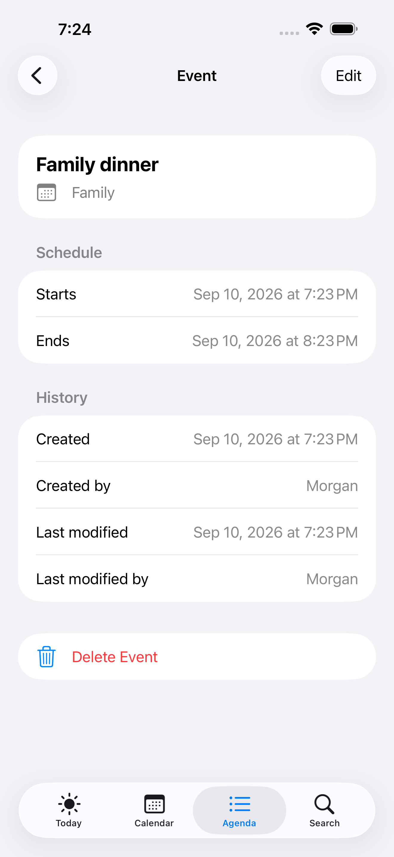 KithPlan event details screen showing the schedule and change history for Family dinner.